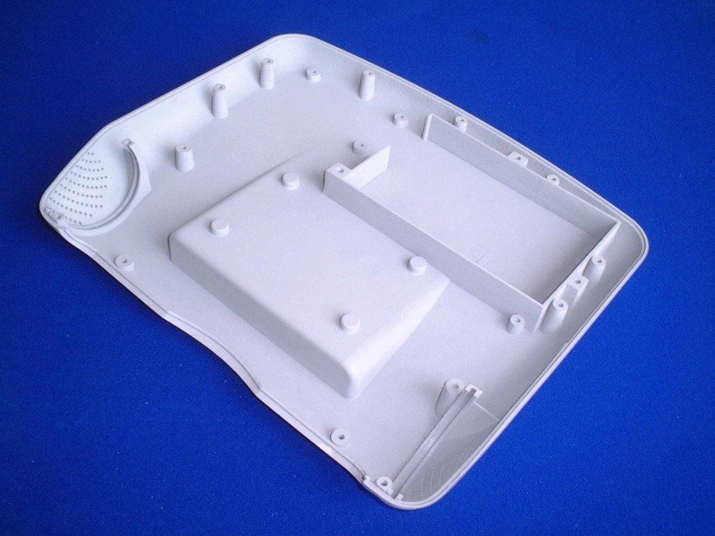 rear cover moulding